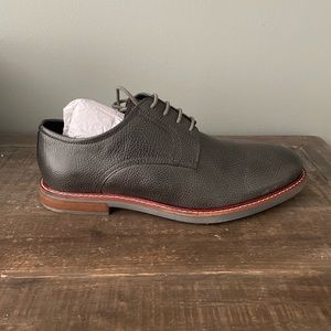 Brand new Ben Sherman Dark Gray Plain Toe Oxford Size 8 (medium)